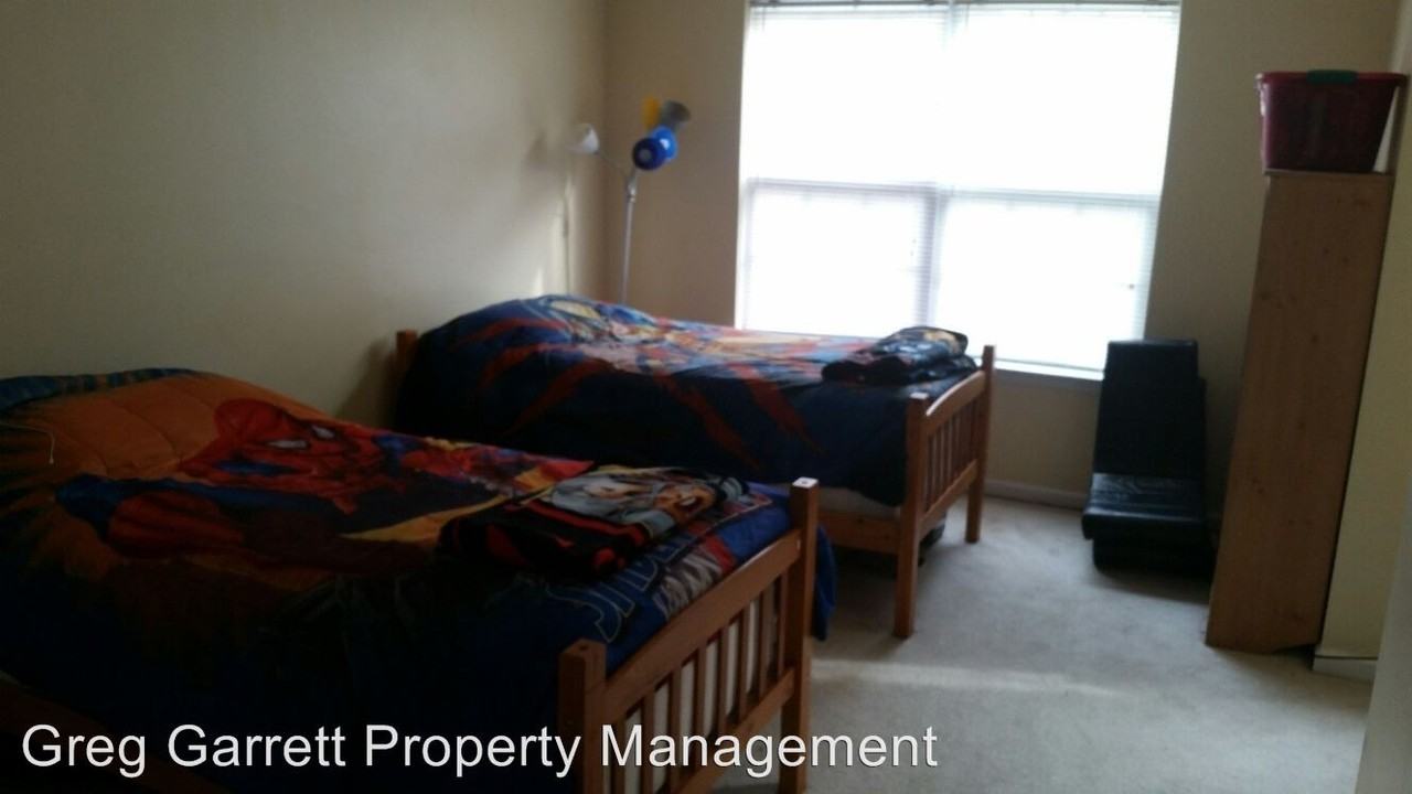 99 Richneck Rd - Photo 2 of 18