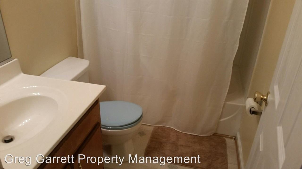 99 Richneck Rd - Photo 3 of 18