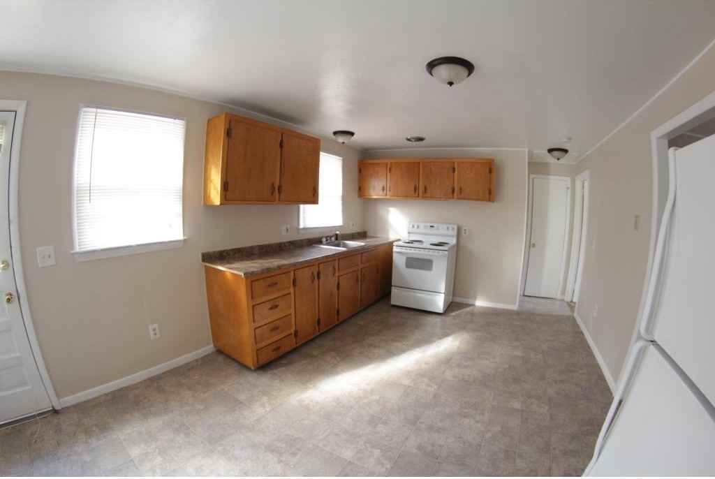 Renwood Apartments - Photo 3 of 17