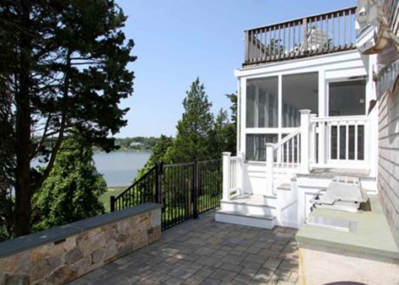 72 Gibson Rd - Photo 2 of 25