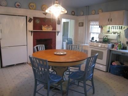 2214 Montauk Hwy - Photo 2 of 16