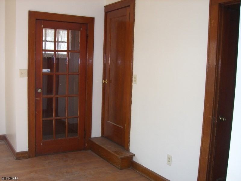 101 Washington Ave - Photo 3 of 24