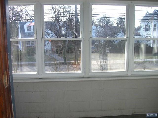 150 Washington Ave - Photo 2 of 24
