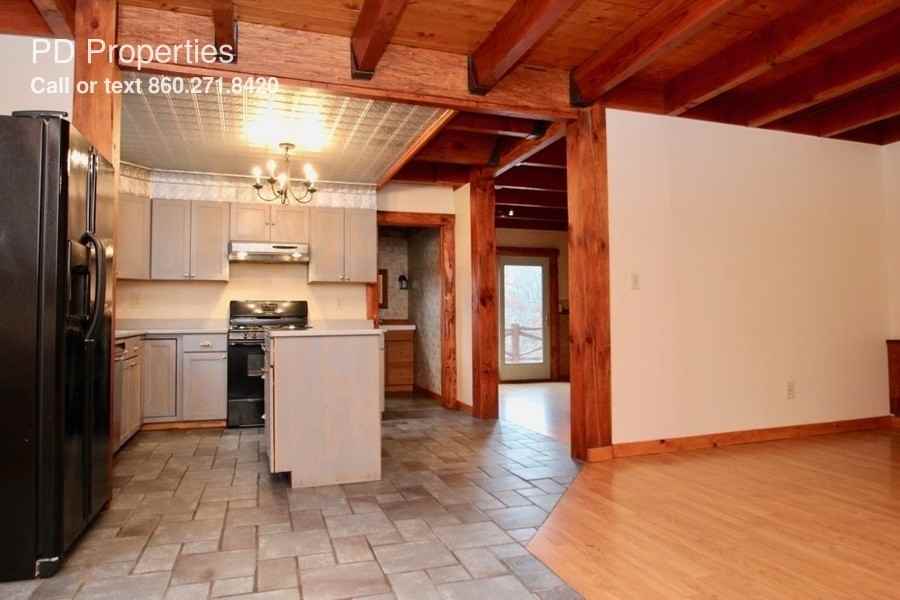 20 Jerome Pkwy - Photo 2 of 29