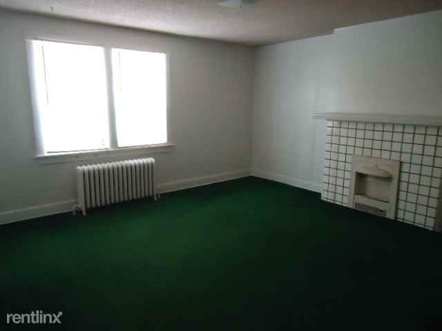 107 Halket St - Photo 3 of 9