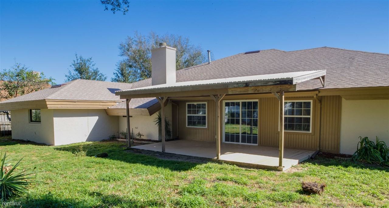 272 Santa Rosa Dr - Photo 2 of 9