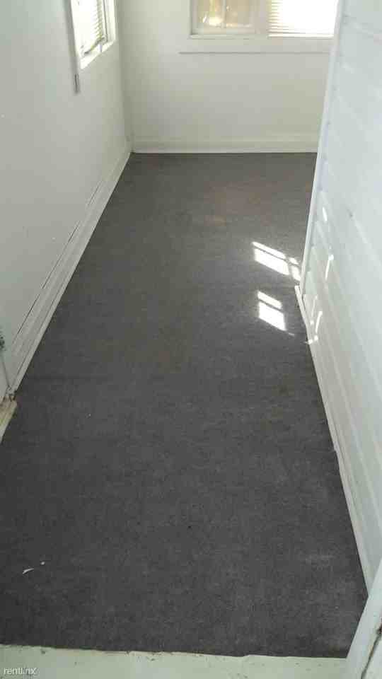 124 Rice St - Photo 2 of 4