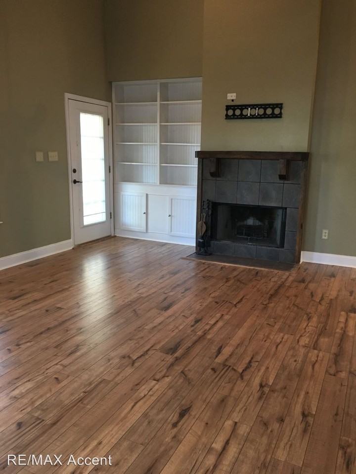 781 Blue Gill Rd - Photo 2 of 12