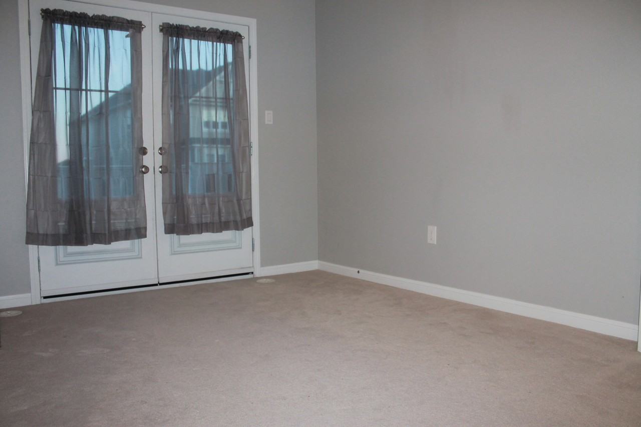 735 Challinor Terrace - Photo 2 of 11