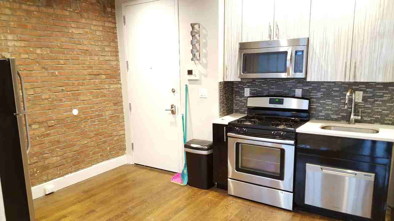 121 Woodbine Street #1BC