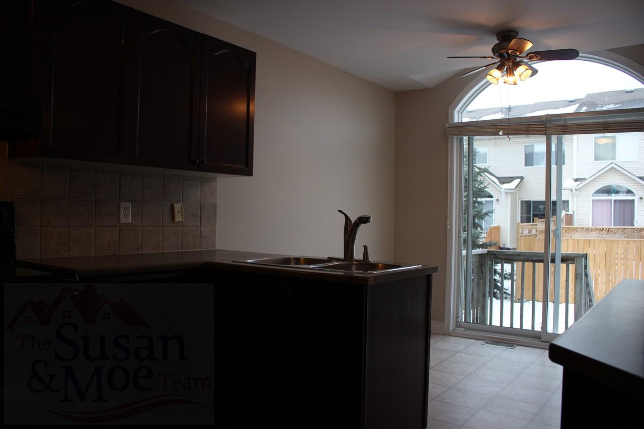 43 Wimbledon Way - Photo 3 of 10