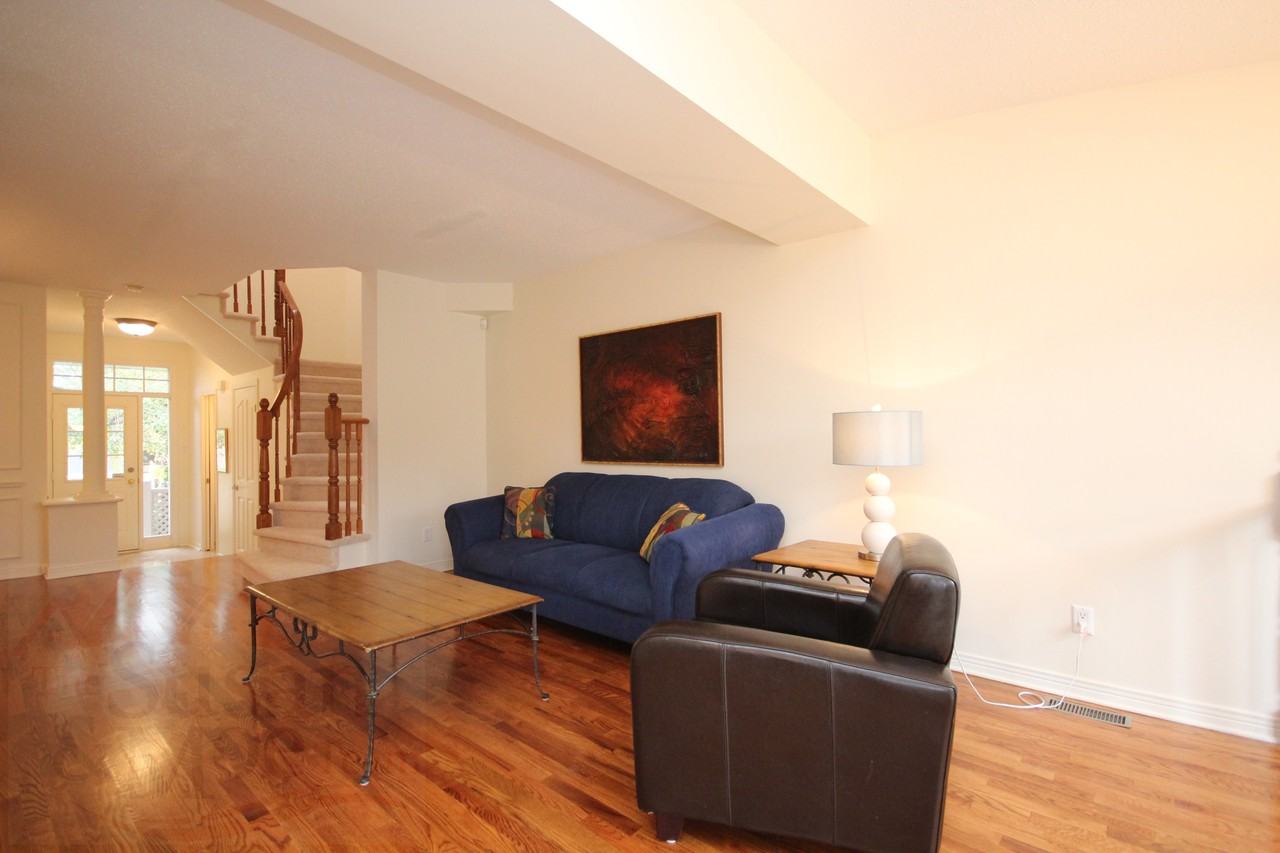 19 Grassy Plains Drive - Photo 3 of 10