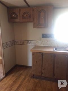 578 Jackson Rd - Photo 3 of 8