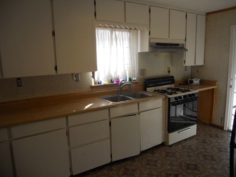 5028 Blue Ridge Dr - Photo 3 of 10