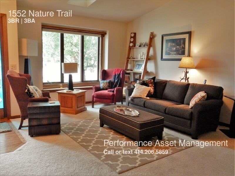 1552 Nature Trail - Photo 3 of 15