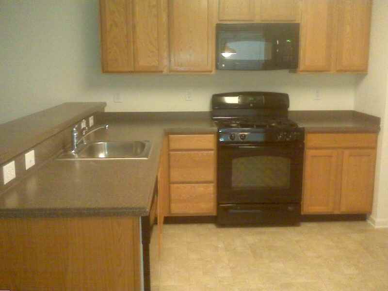 248 Wilshire Blvd - Photo 3 of 10