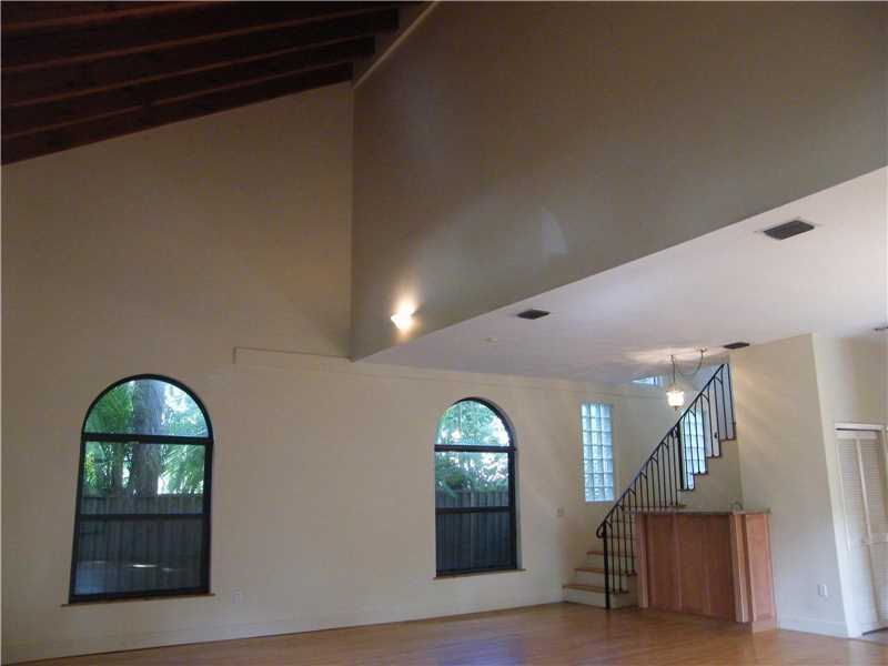 3045 Lucaya St - Photo 3 of 8