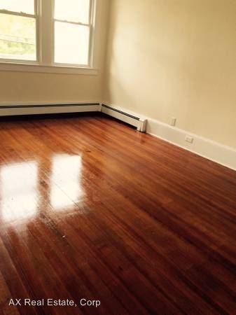 38-12 Broadway - Photo 2 of 5