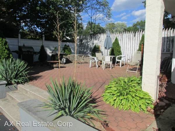 3 Green St - Photo 3 of 5