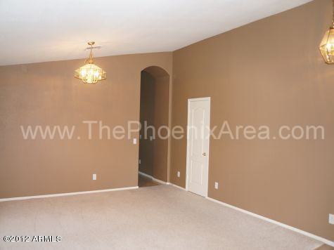 4663 E Cherry Hills Dr - Photo 3 of 16