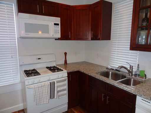 2302 E Cold Spring Ln - Photo 3 of 23