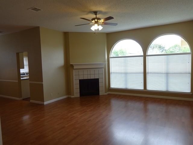 17205 Jigsaw Pathway - Photo 2 of 25