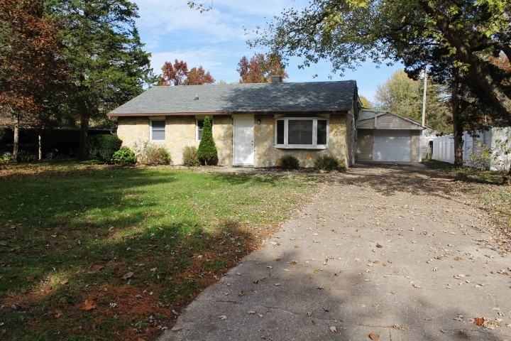 1810 Randall Rd - Photo 3 of 18