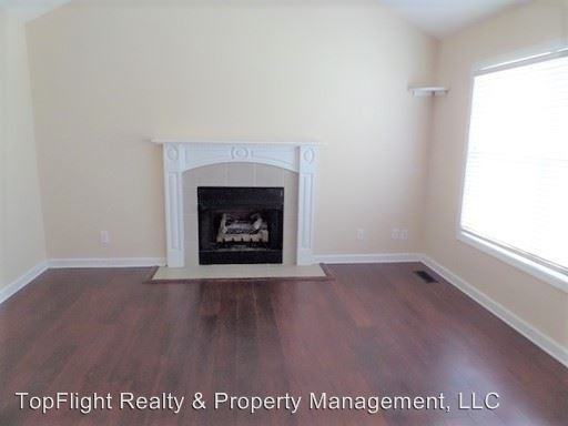 1018 Granny White Rd - Photo 2 of 11