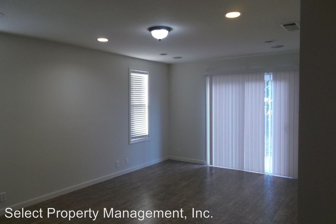 6335 37th Ave - Photo 2 of 12