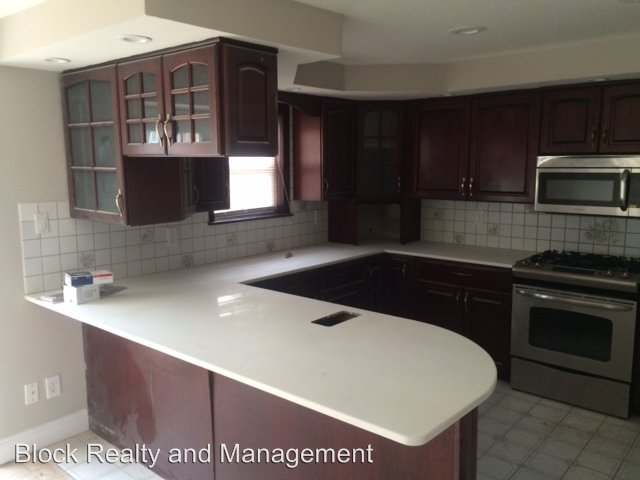 1323 Adair Rd - Photo 3 of 5