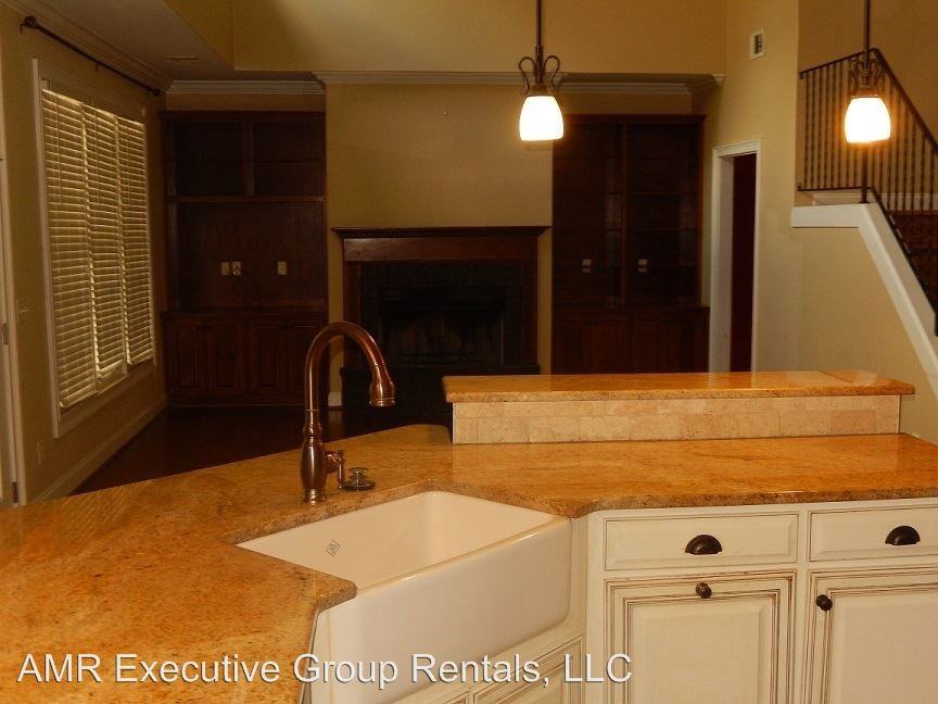 73 Old Chimney Ct - Photo 3 of 18