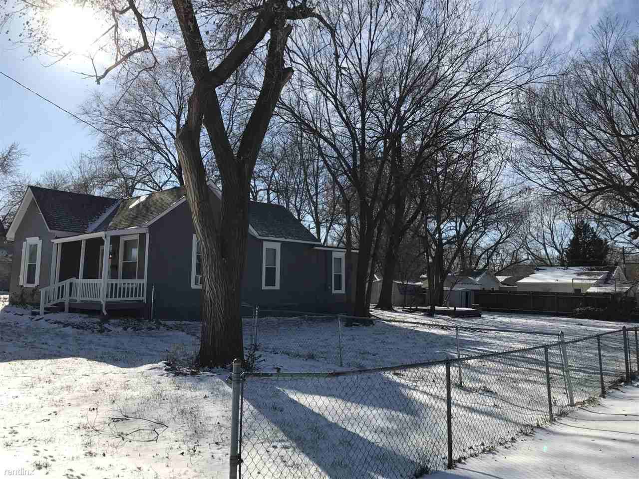 227 S Keeler St - Photo 2 of 14