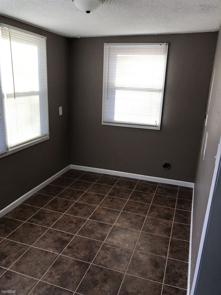 227 S Keeler St - Photo 3 of 14