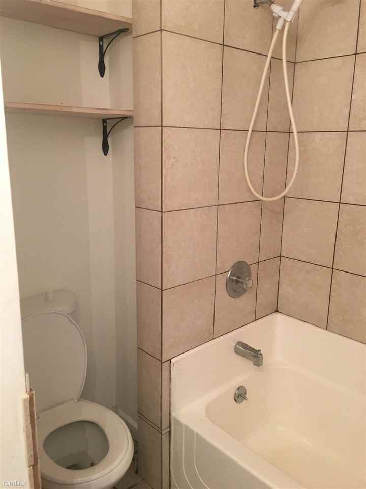 6839 Harding Hwy - Photo 2 of 10