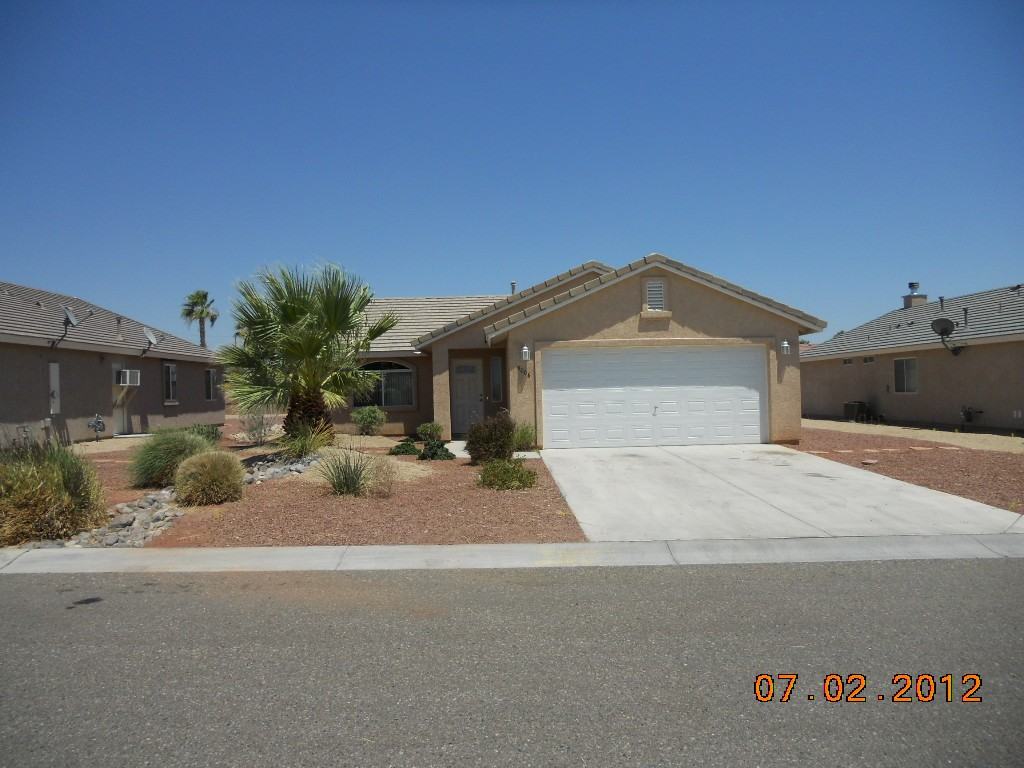 5006 S Rosemary Dr, Fort Mohave, AZ 86426 3 Bedroom Apartment for