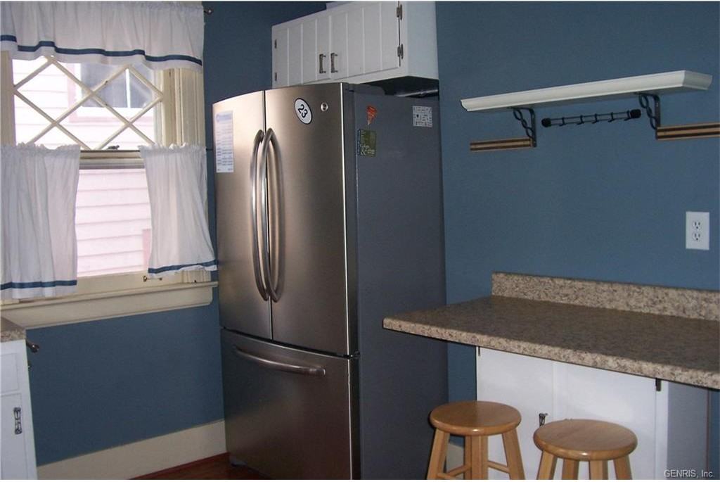 177 Vassar St - Photo 3 of 19