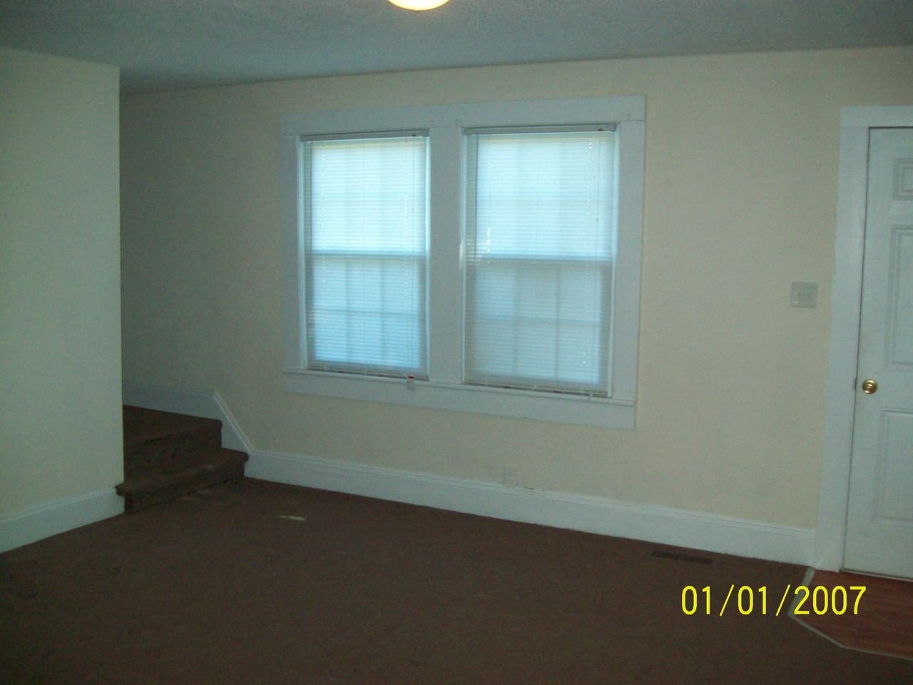 1025/1027 Washington Street - Photo 2 of 21
