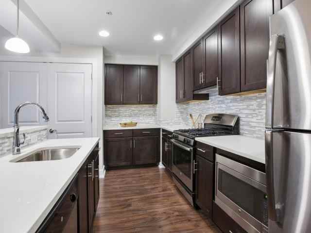 Park Bayonne - Photo 3 of 20