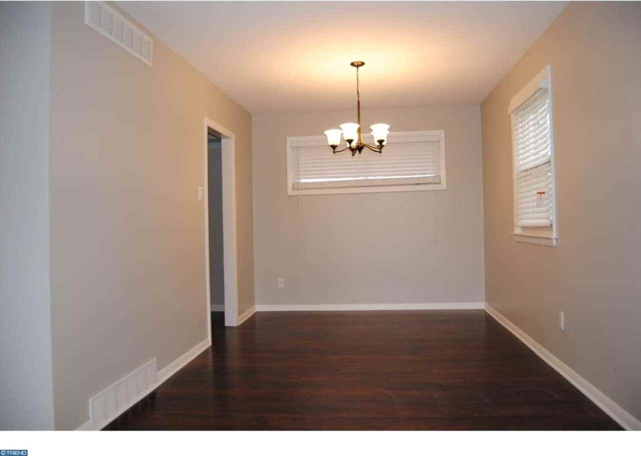 217 Cranbourne Dr - Photo 3 of 9