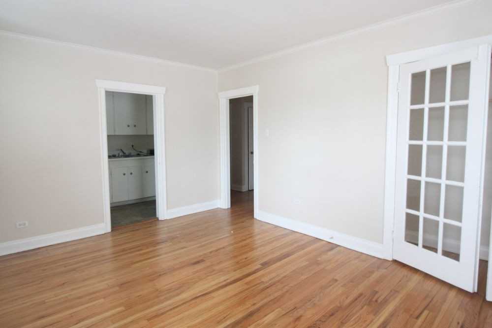 1285 N Clarkson St - Photo 3 of 24