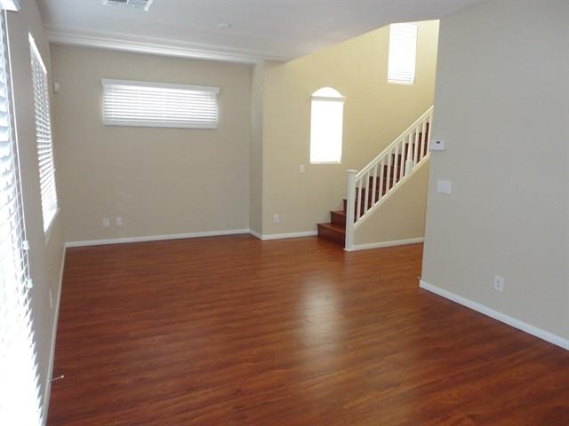 7208 Rolling Shore Ct - Photo 3 of 9