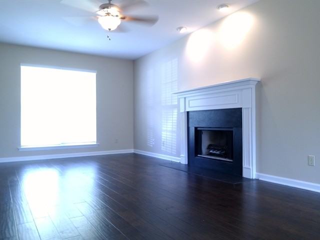 104 E Sunset Cir - Photo 2 of 11