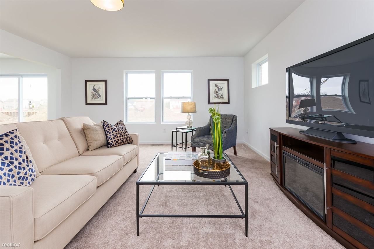 11713 Koala Bear Dr SE - Photo 3 of 23