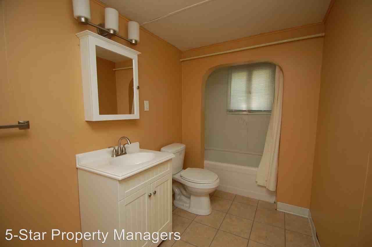 663 W Lexington Ave - Photo 3 of 13