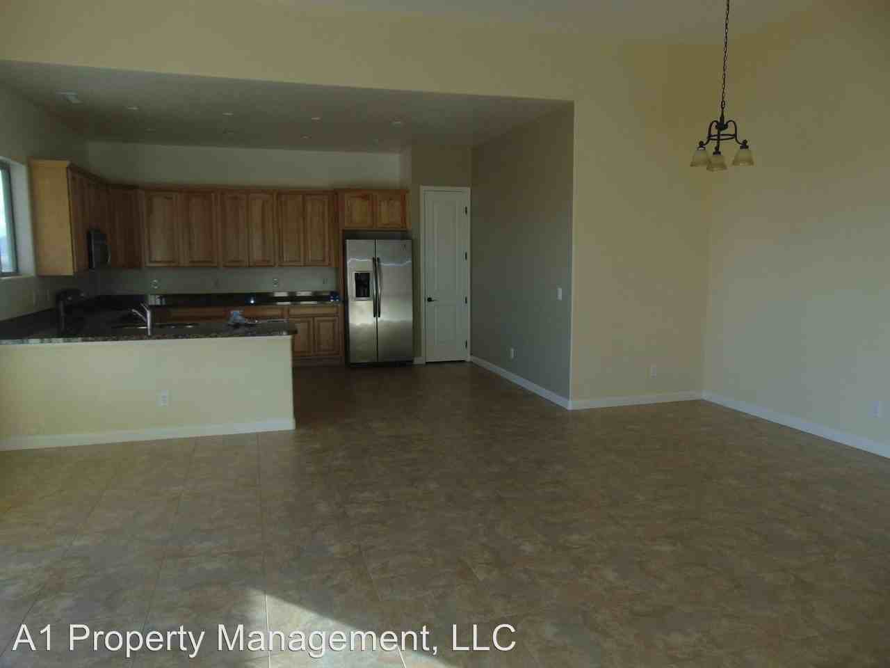 10543 E Claire Ridge Cir - Photo 2 of 17