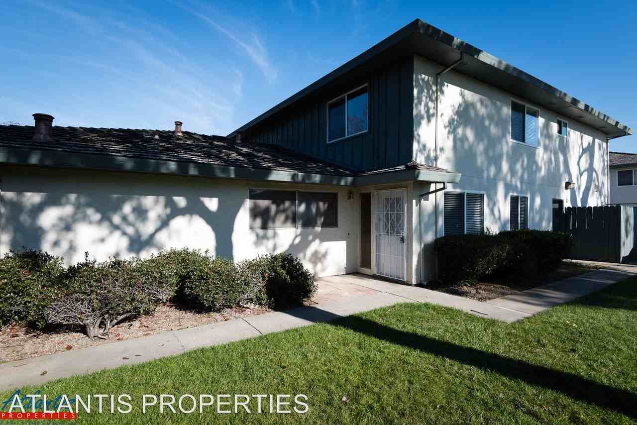 260 Tradewinds Ct #3 - Photo 2 of 12