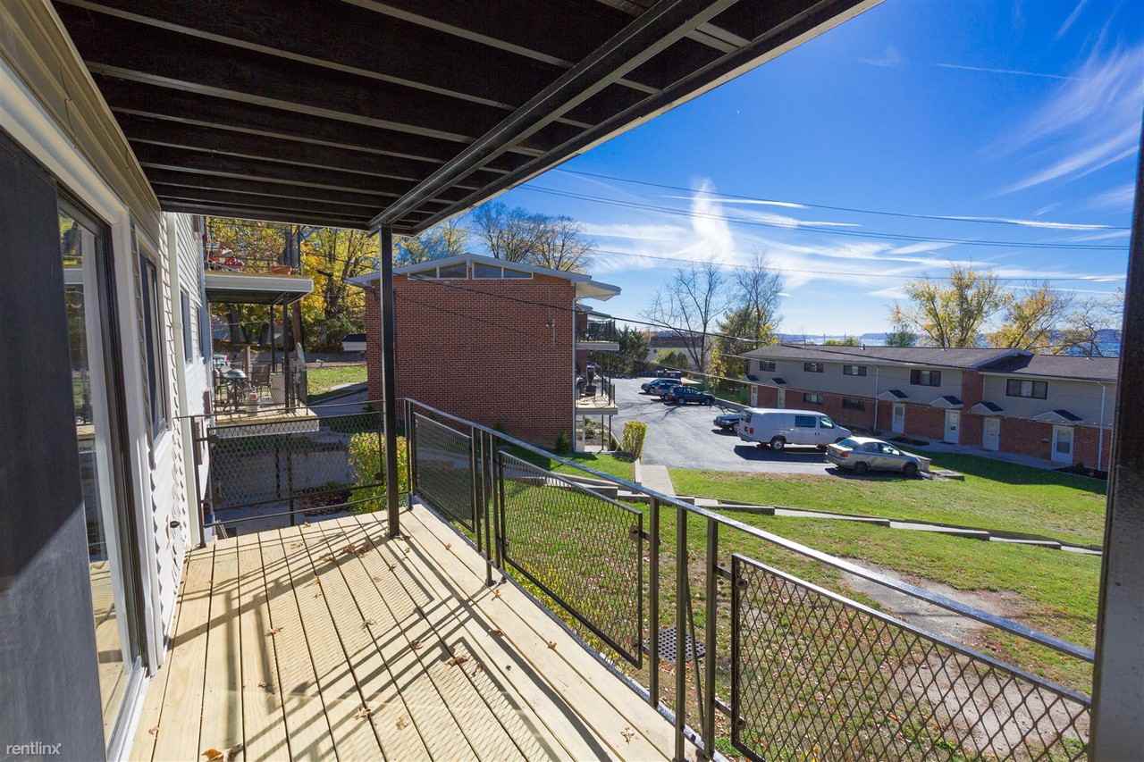 Waterview on the Hudson - Photo 2 of 14