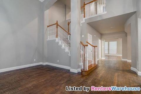 2020 Fleming Dr - Photo 2 of 21