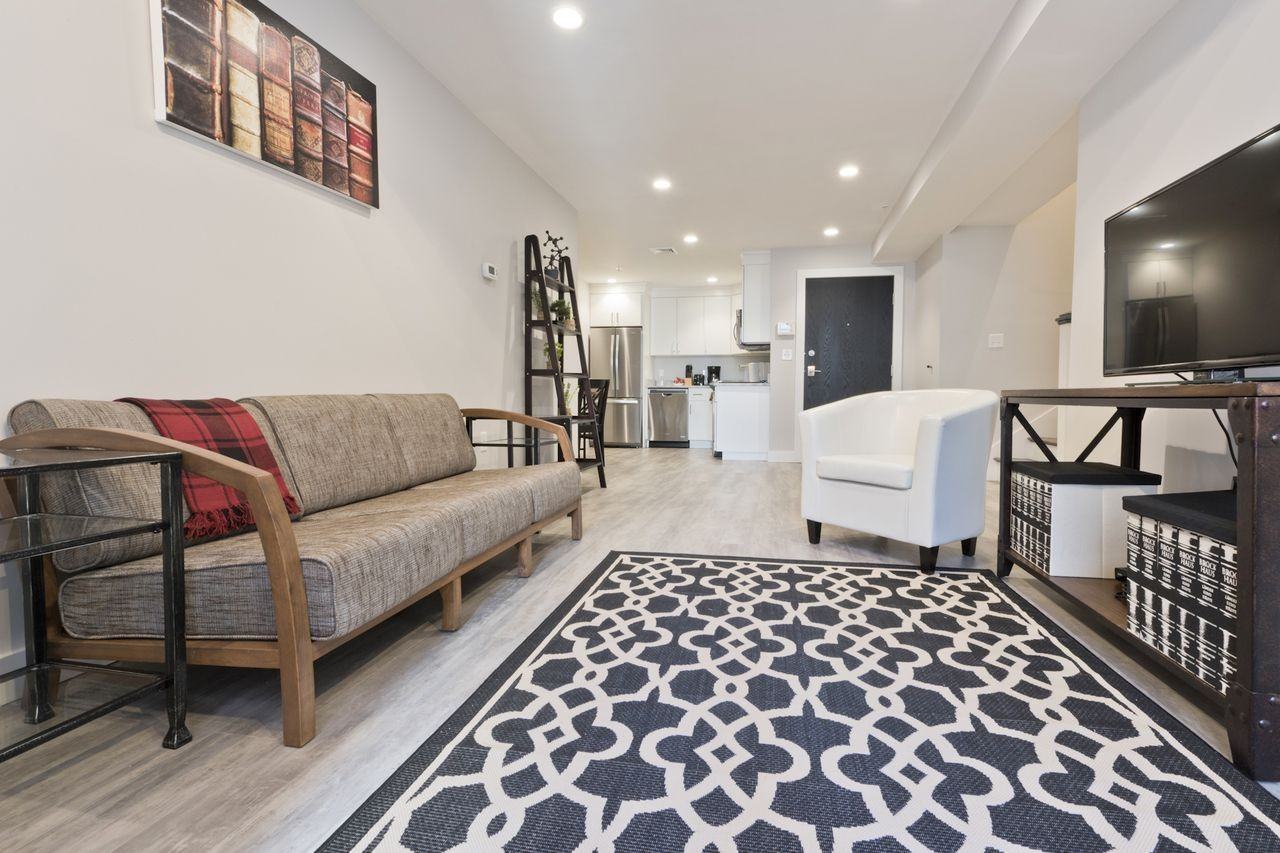 Washington Street & Essex St. #411