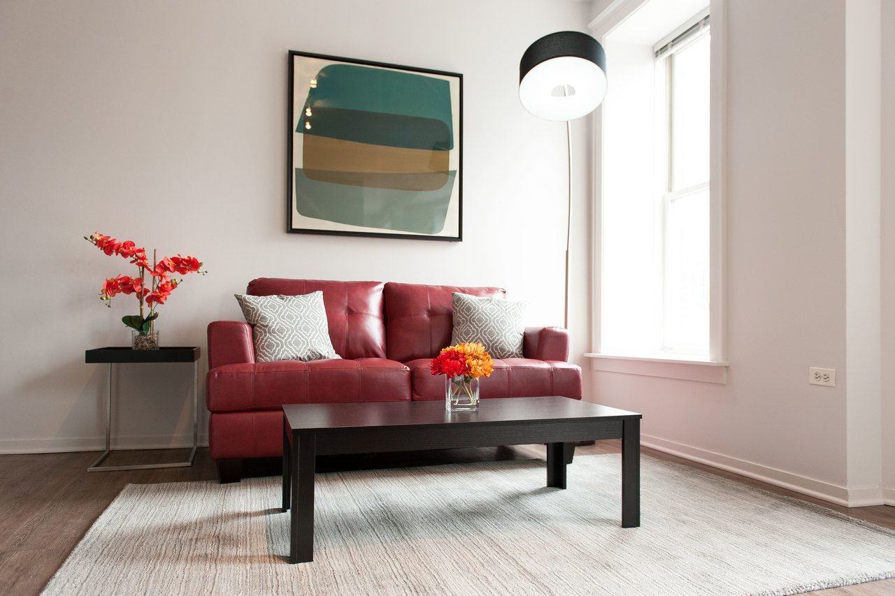 E Roosevelt Rd & S Wabash #302 - Photo 2 of 11